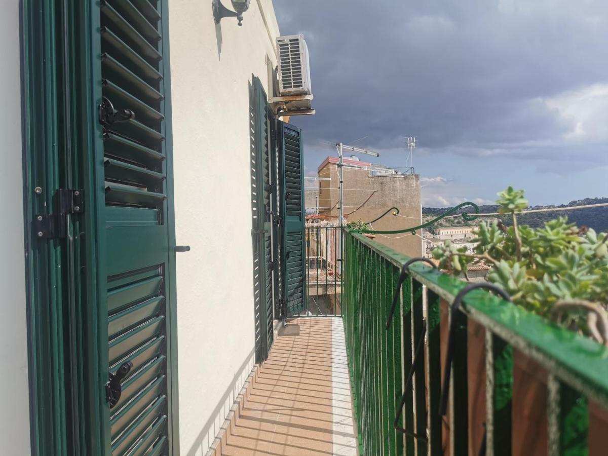 莫迪卡Balcone Barocco.别墅 外观 照片